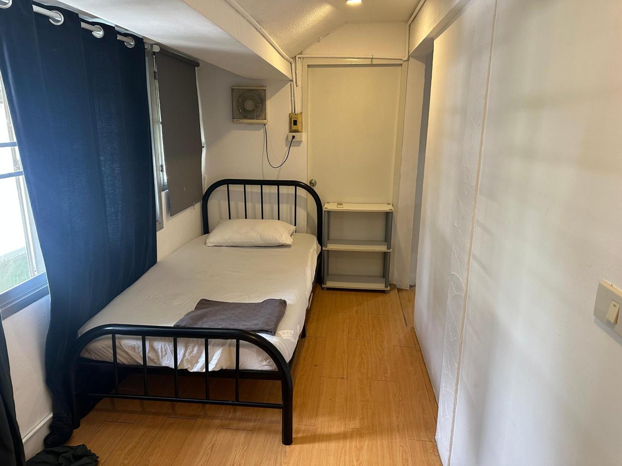 The Cute Silom Hostel Bangkok Exterior photo
