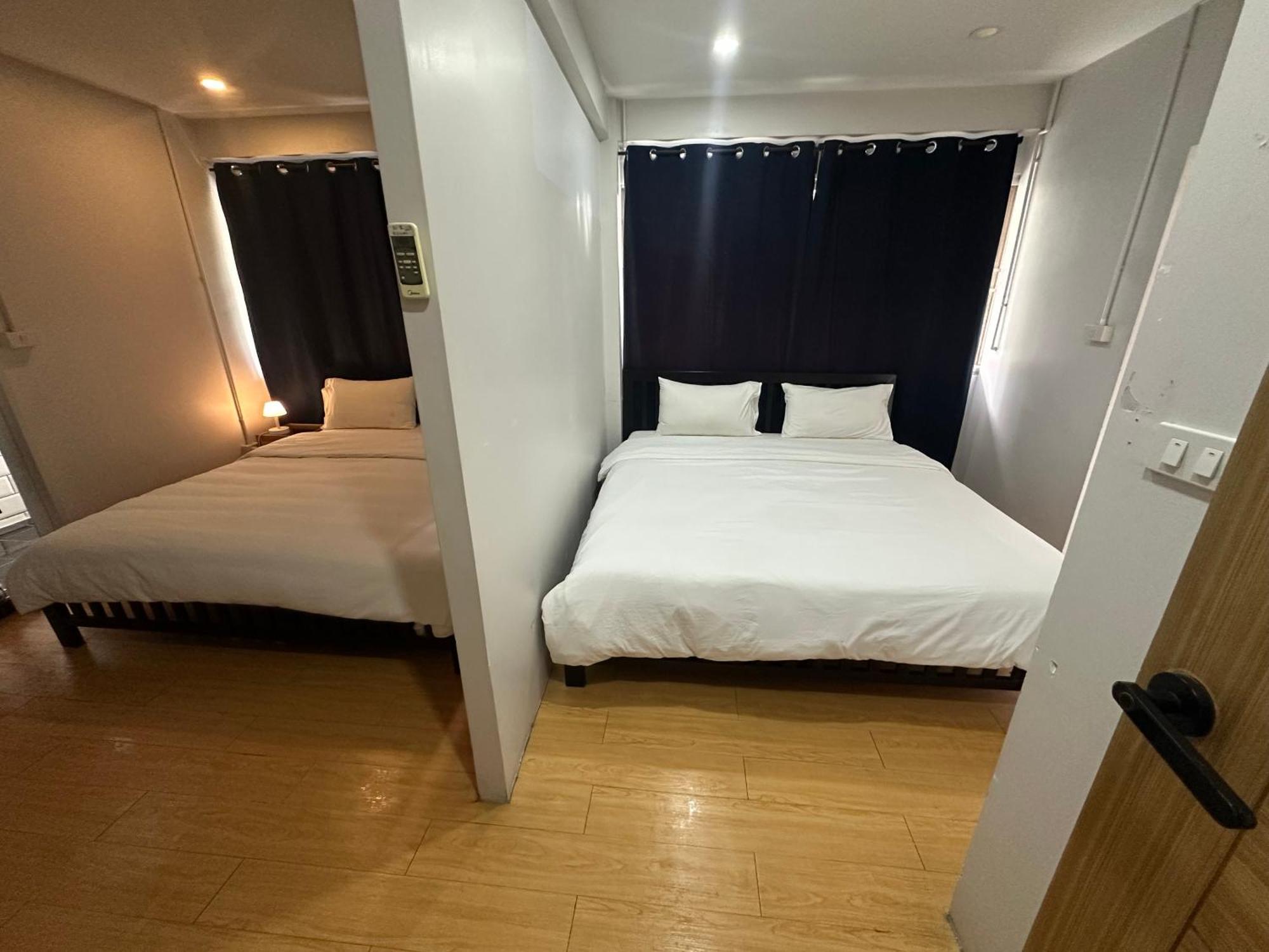 The Cute Silom Hostel Bangkok Exterior photo